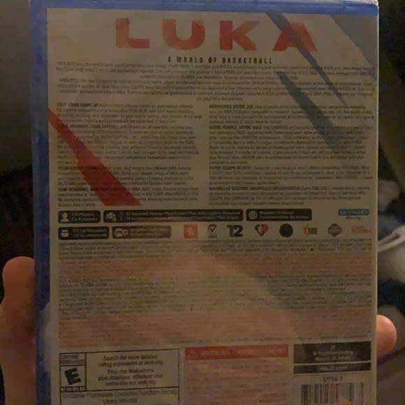 Ps5 NBA 2K 22 - Picture 2 of 2